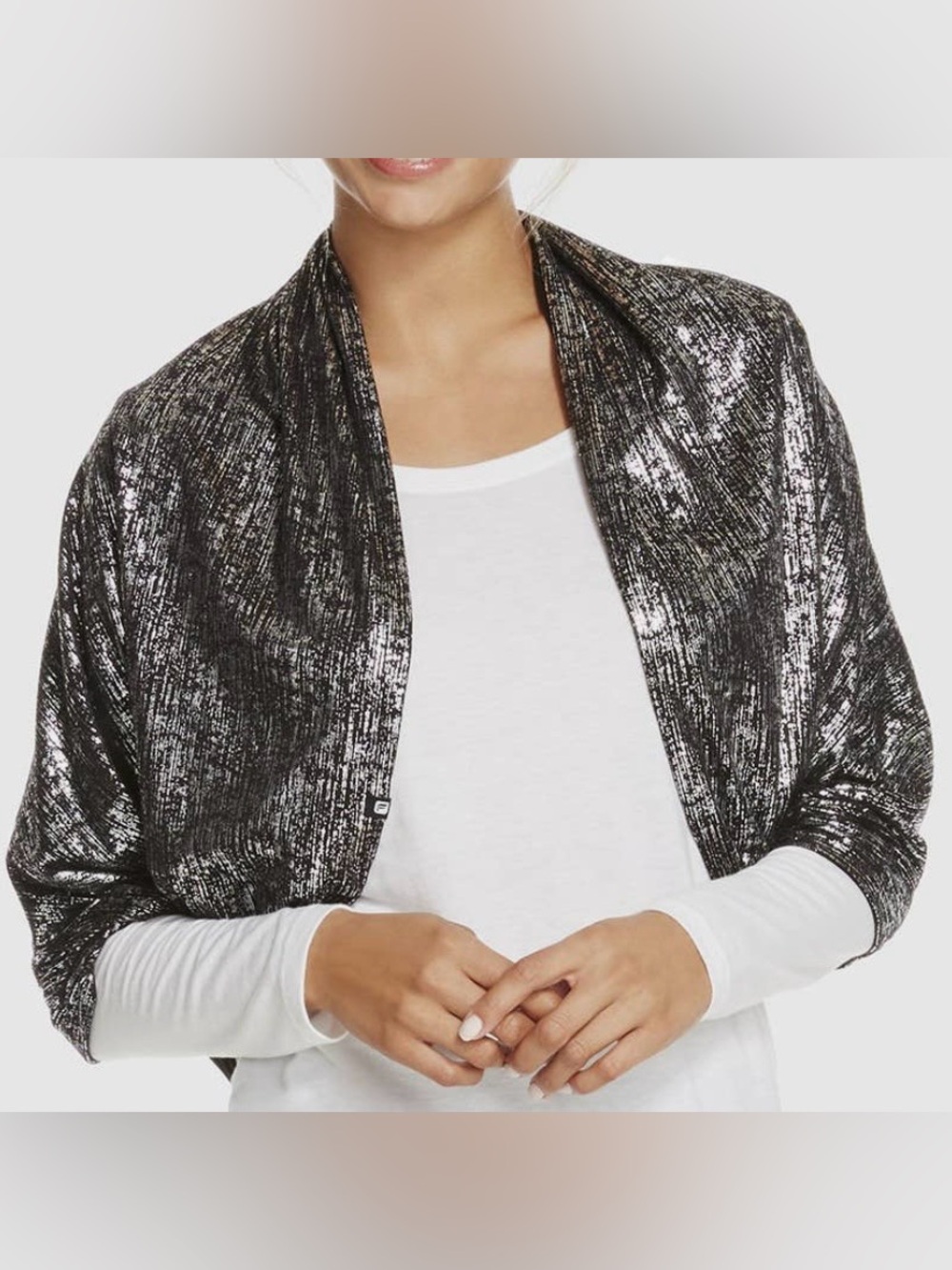 NWT Fabletics Reversible Nightshade Shrug Infinity Wrap